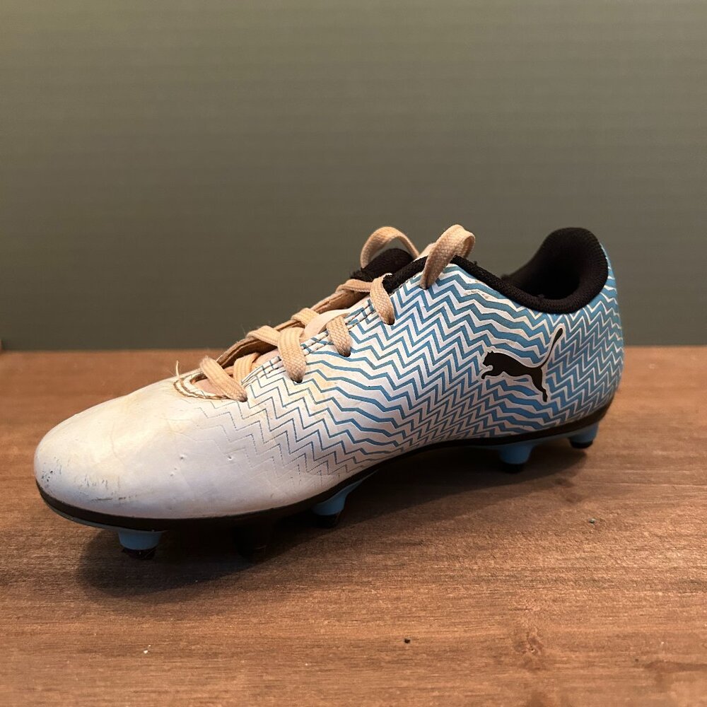 Puma Kids Blue White Rapido II FG Soccer Cleats 106063-04 Size 12C